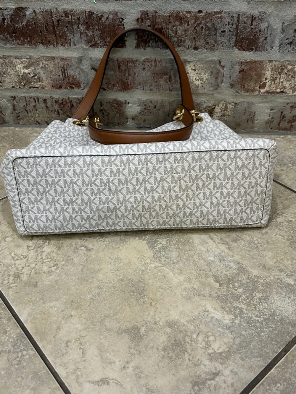 Michael Kors Cream and Brown Logo-Print Tote with Gold Hardware - Picture 5 of 11